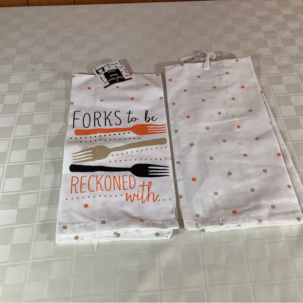 💜 New 2 flour sack kitchen dish towels…forks to be reckoned with